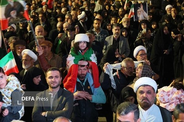 ملت ایران با تکیه بر وحدت و رهبری، مسیر پیشرفت و عزت خود را ادامه می‌دهد