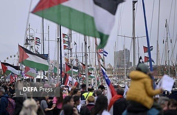 حرکت ناوگان صمود به سمت غزه با بیش از ۱۰۰۰ سرنشین+ تصاویر