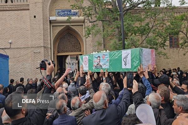 تشییع پیکر مطهر شهید جنگ تحمیلی سوم در سبزوار