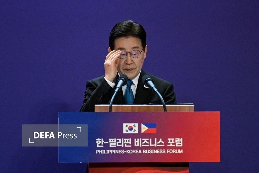 خشم صهیونیستها از رئیس جمهور کره جنوبی به علت بازنشر یک فیلم خشم صهیونیستها از رئیس جمهور کره جنوبی به علت بازنشر یک فیلم