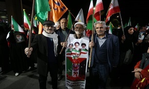 تصاویر / چهل و چهارمین شب حضور مردم اصفهان در شب شهادت امام صادق(ع)