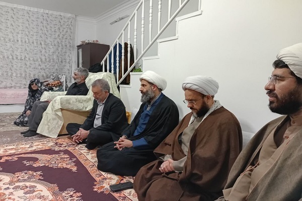 دیدار مدیرکل تبلیغات اسلامی خراسان رضوی با خانواده شهید «سجاد عسکری» + تصاویر