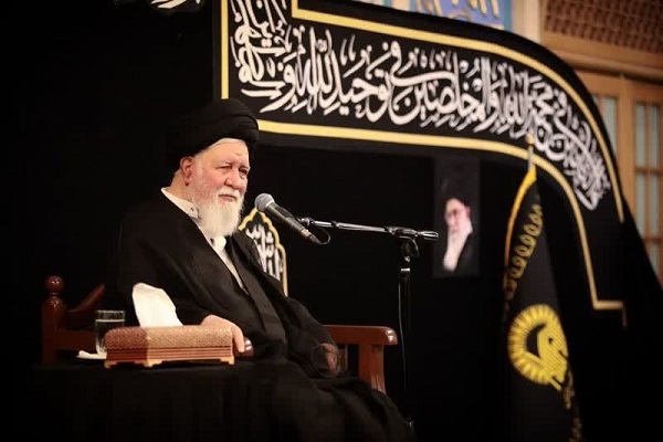 آیت‌الله علم‌الهدی: امام صادق اندیشه امامت و اسلام اصیل را برای جامعه اسلامی تبیین کرد/ نهضت علمی امام صادق زمینه‌ساز جریان پایدار ولایت در جهان اسلام شد