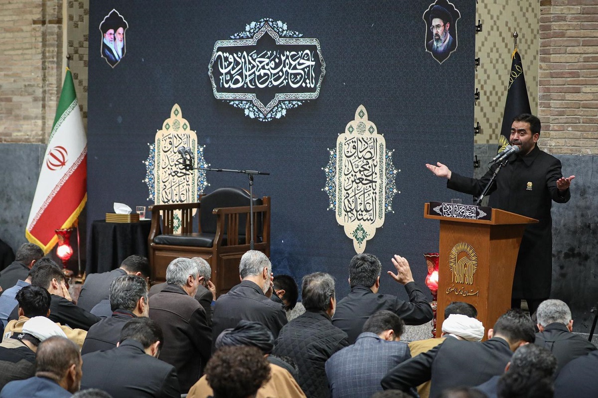 تصاویر/ مجلس عزای شهادت امام صادق علیه‌السلام در حرم مطهر رضوی