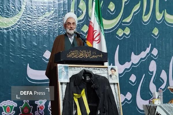 استقامت ملت ایران عامل سرافرازی کشور است