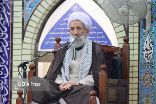 آمریکا در مقابل ایران با اقتدار زانو زد آمریکا در مقابل ایران با اقتدار زانو زد