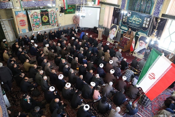 تصاویر/ مراسم عزاداری سالروز شهادت امام صادق(ع) در حوزه علمیه همدان