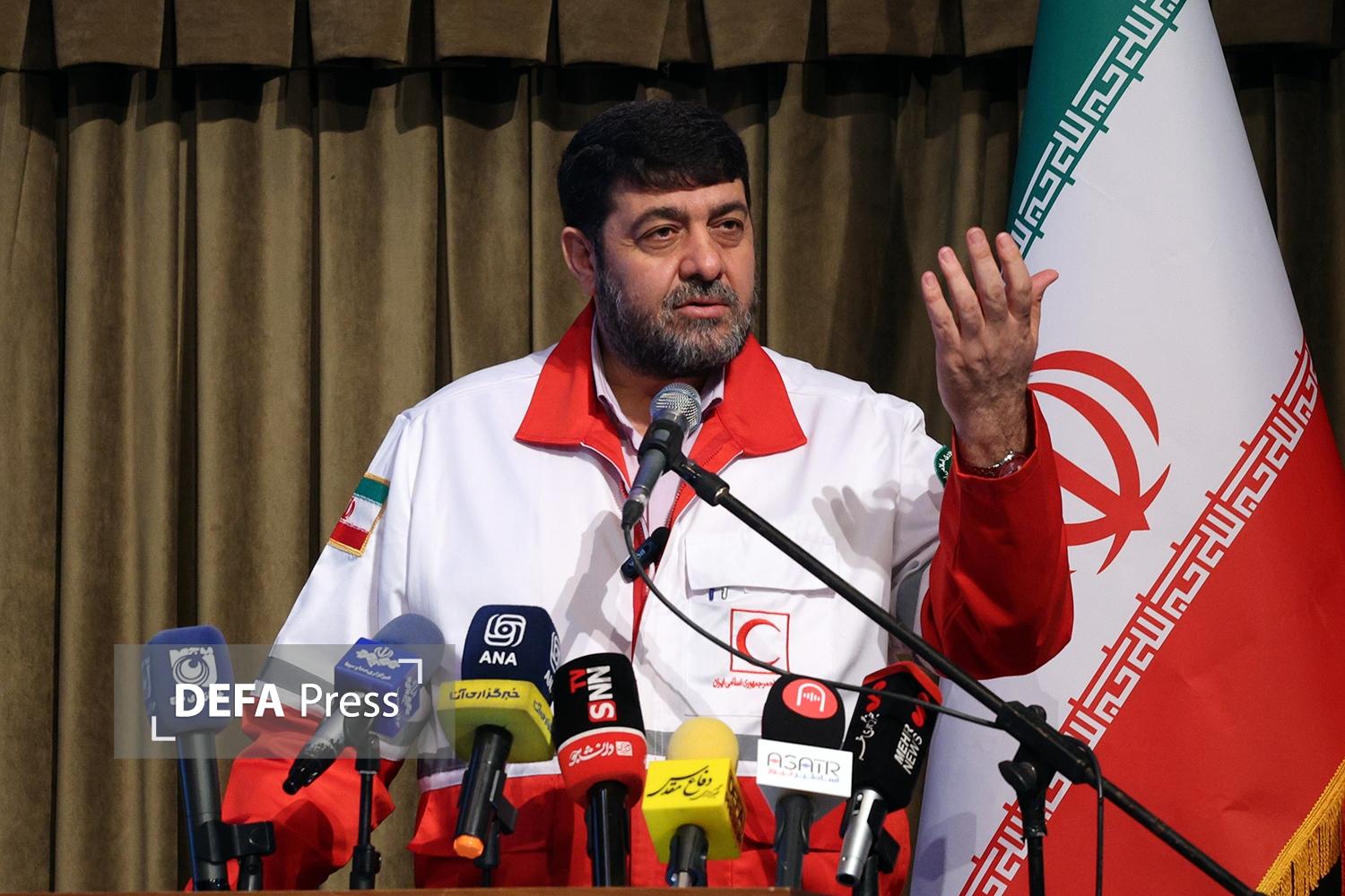 آمادگی بیش از ۴ میلیون داوطلب هلال احمر برای خدماترسانی در جنگ آمادگی بیش از ۴ میلیون داوطلب هلال احمر برای خدماترسانی در جنگ