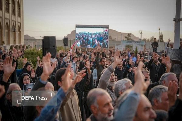 مراسم چهلمین روز شهادت شهدای جنگ رمضان در گلزار شهدای کرمان برگزار شد+تصاویر