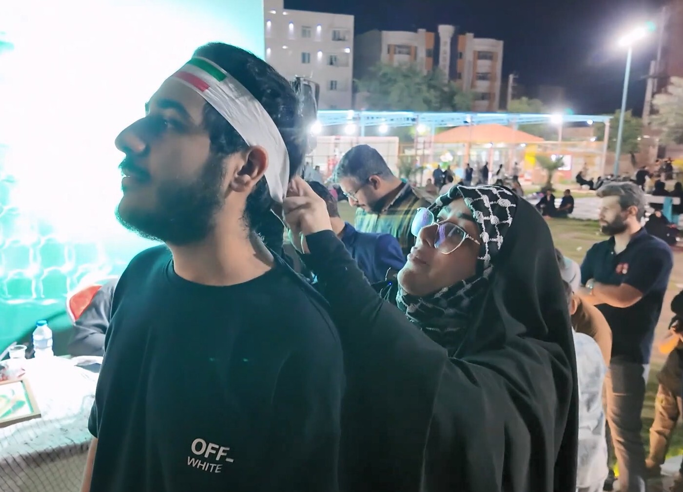 فیلم/ ثبت نام مادر خوزستانی برای جان فداشدن فرزندش در راه وطن