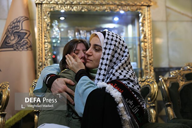 ورود مهدیه اسفندیاری به تهران