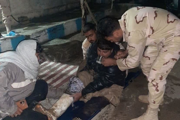 امدادرسانی مرزبانان به مرزنشین مصدوم