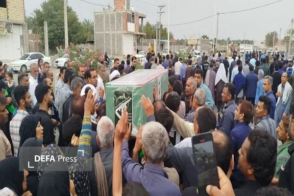 تشییع پیکر شهید «مهران خردمند» در قلعهگنج برگزار شد+تصاویر تشییع پیکر شهید «مهران خردمند» در قلعهگنج برگزار شد+تصاویر