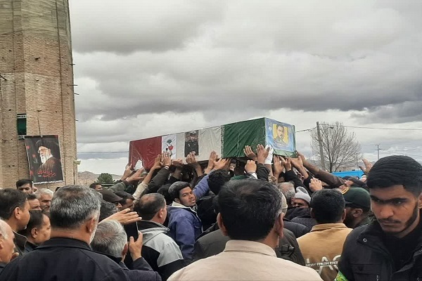 مراسم تشییع باشکوه شهید «حسین جهانشاهی» در بردسیر برگزار شد