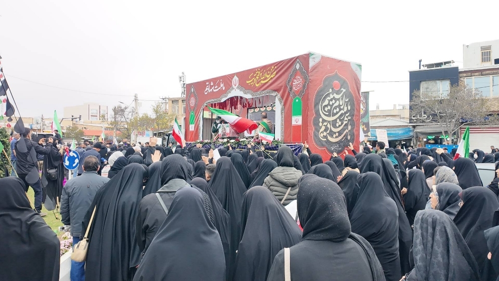 تصاویر/ بدرقه جانسوز پیکر مطهر شهدای وطن در اراک