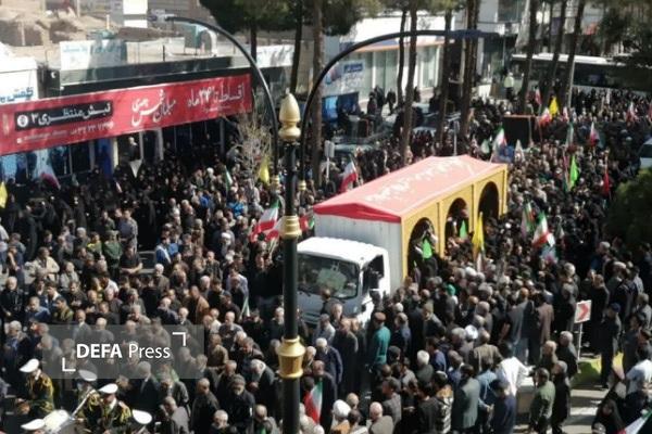 بیرجند غرق در ماتم؛ تشییع باشکوه شهدای پاسدار+تصاویر و فیلم بیرجند غرق در ماتم؛ تشییع باشکوه شهدای پاسدار+تصاویر و فیلم