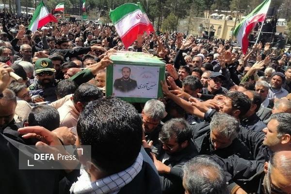 بیرجند غرق در ماتم؛ تشییع باشکوه شهدای پاسدار+تصاویر و فیلم بیرجند غرق در ماتم؛ تشییع باشکوه شهدای پاسدار+تصاویر و فیلم