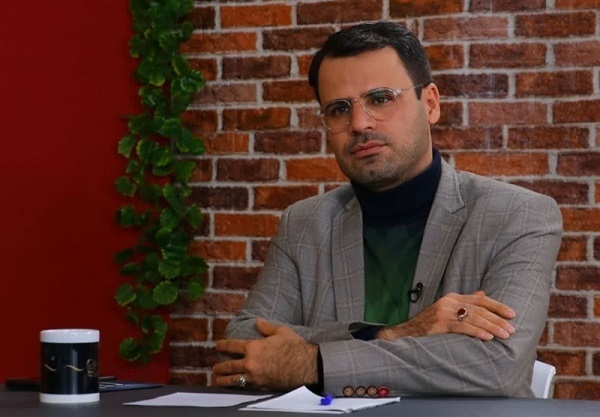 معرفی نامزد‌های نهایی چهره سال ۱۴۰۴ هنر انقلاب اسلامی در استان مرکزی