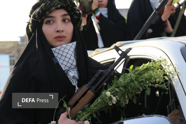 اجتماع دختران جان فدای ایران در اراک+ تصاویر