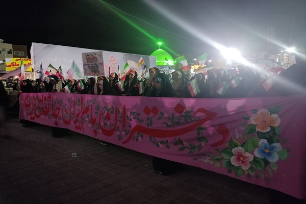 میدان داری دختران بام ایران در شب‌های مقاومت