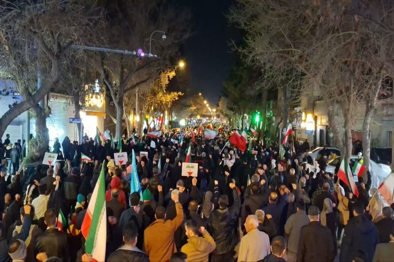 فیلم/ اجتماع مردم خراسان شمالی در پاسداری از آرمان‌های انقلاب اسلامی