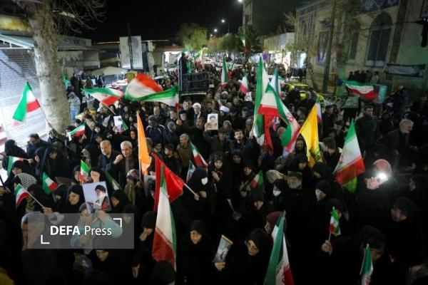 راهپیمایی حماسی مردم قزوین در حمایت از صنعت برق برگزار شد