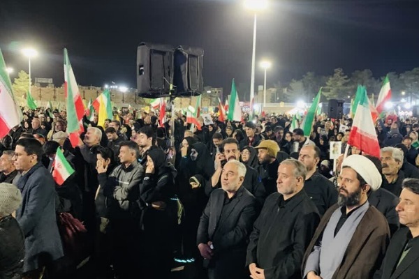 تصاویر/ اجتماع مردم ولایتمدار خراسان‌جنوبی