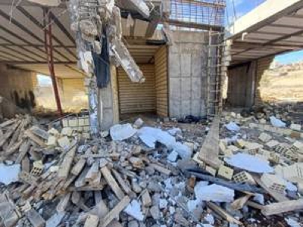 آقاعلیخانی: آسیب حملات دشمن به ۷۵ واحد تولیدی و صنعتی در استان مرکزی / ۱۰ واحد مورد حمله مستقیم قرار گرفتند