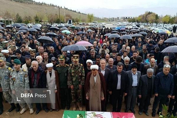 تشییع شهید ناو دنا «امیر کشوری» در دورود تشییع شهید ناو دنا «امیر کشوری» در دورود