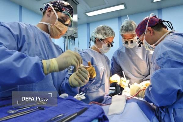 وقتی پزشکان مهاجر برای خدمت به وطن اعلام آمادگی میکنند وقتی پزشکان مهاجر برای خدمت به وطن اعلام آمادگی میکنند