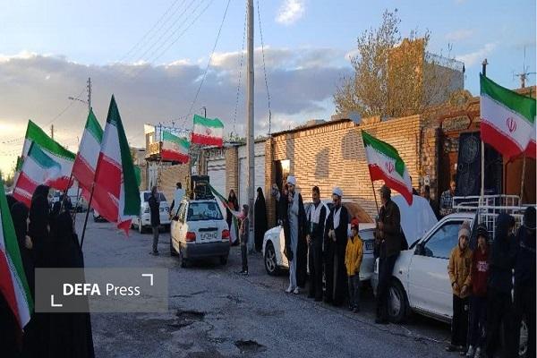 طرح «آبروی محله، افتخار کوچه» با تجلیل از خانواده شهید «علی اسماعیلی» در شهربابک اجرا شد