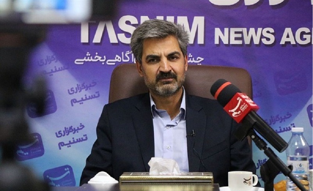 محمودی: با وجود حملات دشمن به شهرستان خنداب شبکه برق پایدار است