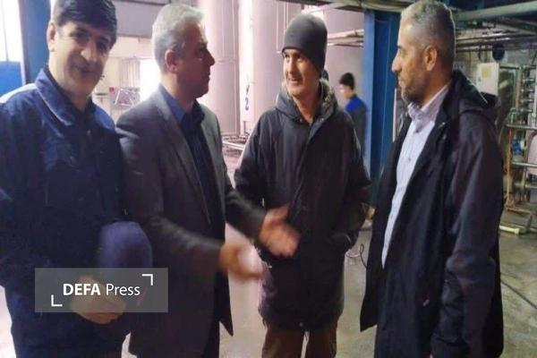 کارگران در خط مقدم نبرد اقتصادی با نظام سلطه هستند کارگران در خط مقدم نبرد اقتصادی با نظام سلطه هستند