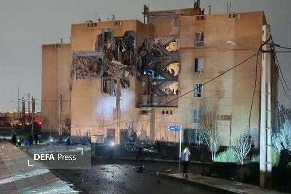 حمله به منازل مسکونی در مهستان/ چند شهروند به شهادت رسیدند حمله به منازل مسکونی در مهستان/ چند شهروند به شهادت رسیدند