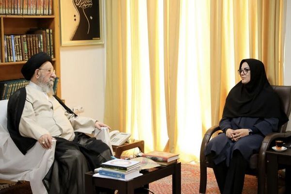 آیت‌الله نورمفیدی: القای عقب ماندگی علمی ایران بخشی از سیاست های استکباری است