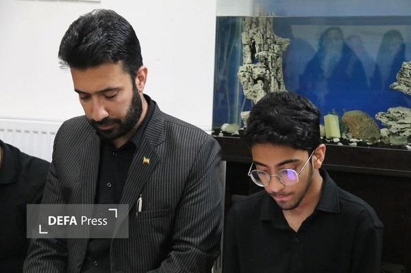 نماینده مردم اردکان: خدمت به خانواده‌های شهدا وظیفه‌ اخلاقی و اجتماعی است