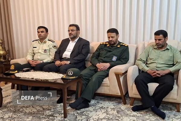 دیدار فرماندار شهرستان سرخس با دختران شهدای سرخس+ تصاویر