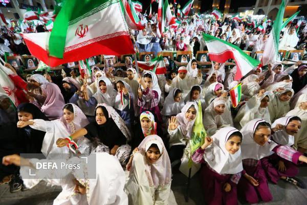 میلاد حضرت فاطمه معصومه (س) با حضور پر شور دختران یزدی گرامی داشته شد