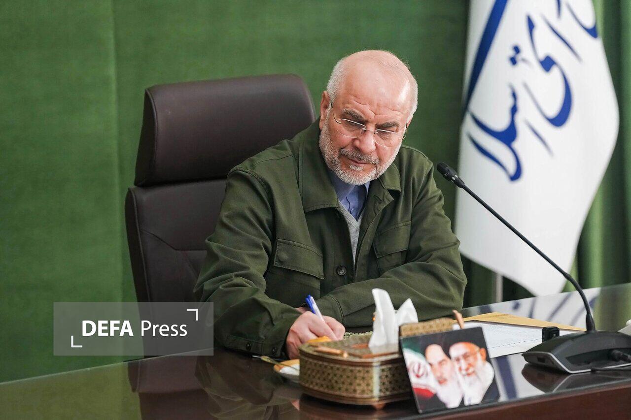 قالیباف: مدال افتخار مجاهدت در سه جنگ تحمیلی بر سینه بزرگ‌مردان سپاه می‌درخشد