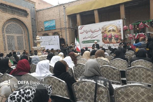 آیین یادبود دختران جان فدای ایران در سنندج برگزار شد
