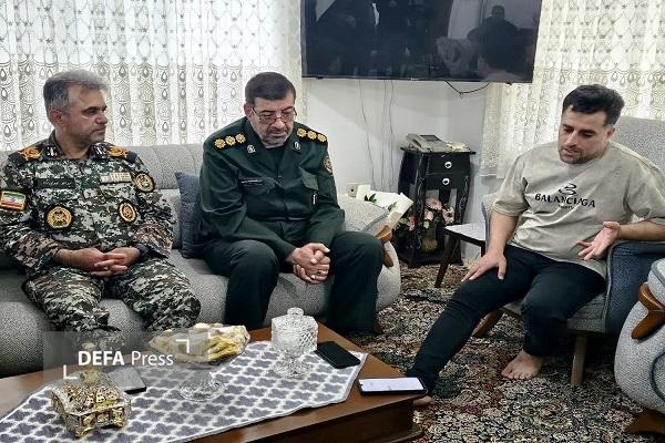 دیدار مدیرکل حفظ آثار و نشر ارزش‌های دفاع مقدس و مقاومت مازندران با ناوسروان «غلامحسین نیا سماکوش» + تصاویر