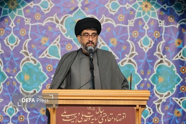 تنگه هرمز خط قرمز جمهوری اسلامی است