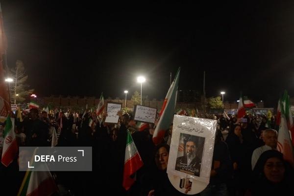 بیرجند در شب ۵۰ و پنجم؛ یادآور شکست تاریخی آمریکا در صحرای طبس+ تصاویر و فیلم