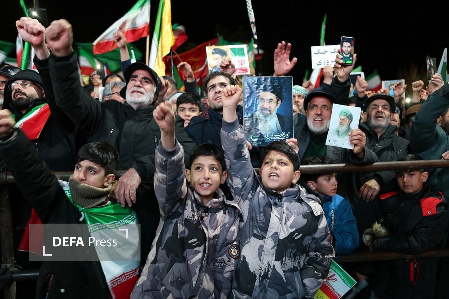 فیلم‌ و تصویر/ پنجاه‌وپنجمین شب خروش ایرانیان