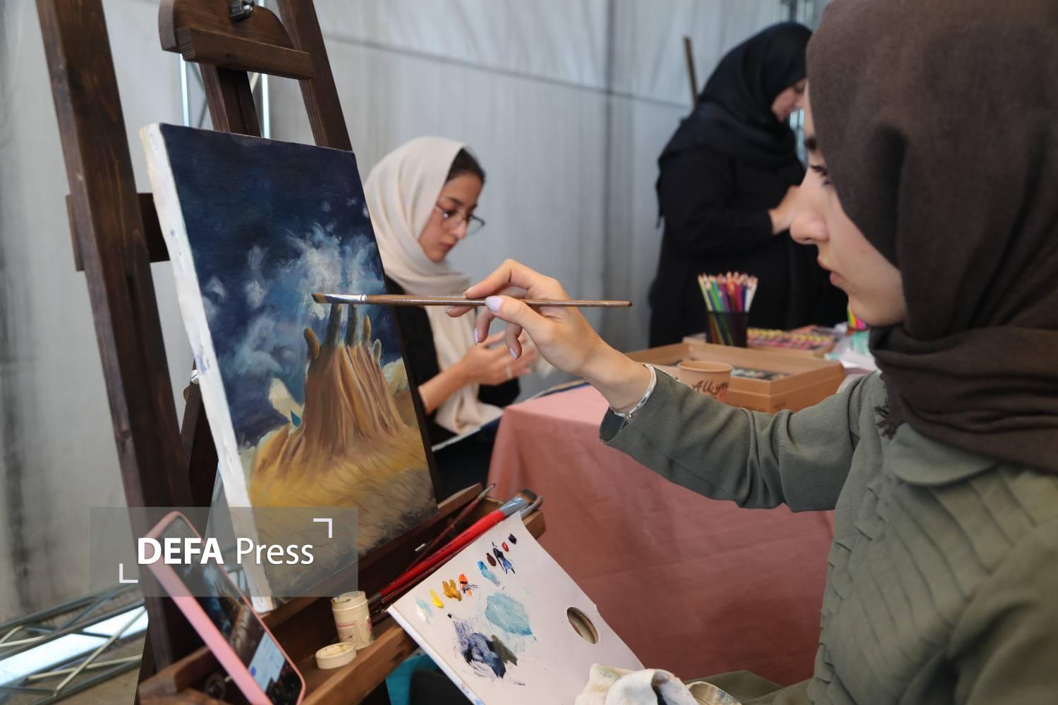 تجلی نصرت الهی در رویداد هنری «شن‌های بیدار»؛ بازخوانی حماسه طبس در آیینه هنر