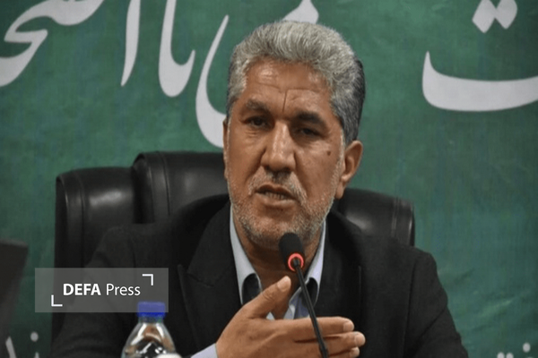 جمهوری اسلامی برپایه ایمان و ایستادگی مردم استوار است جمهوری اسلامی برپایه ایمان و ایستادگی مردم استوار است