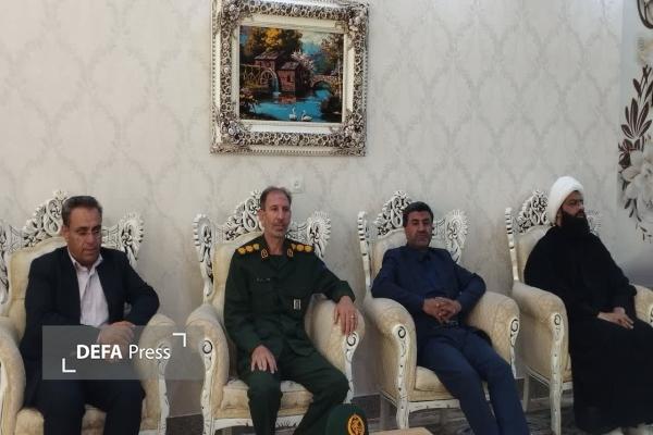 آیین غبارروبی گلزار شهدای دهلران به مناسبت هفته کار و کارگر برگزار شد