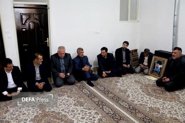 مسئولان وزارت جهاد کشاورزی با خانواده شهیدان «سفیدپری» دیدار کردند
