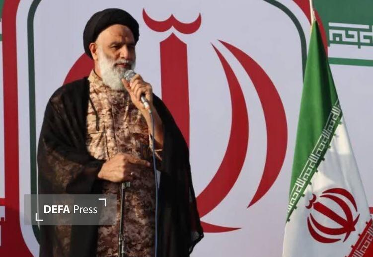 امام جمعه اهواز: پشتوانه عظیم مردم رکن اصلی بازدارندگی است
