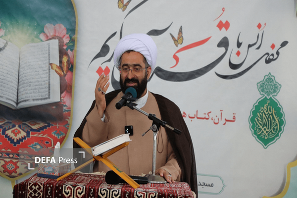 رهبر شهید بهترین مروج و تبیین‌گر قرآن کریم بودند